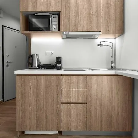 Penthouse 9, Nilie Hospitality Mgmt شقة *