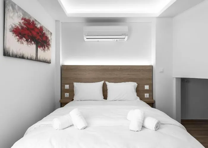 Penthouse 9, Nilie Hospitality Mgmt
